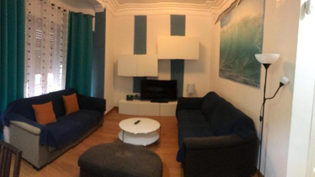 Apartamentos Turia Valencia Exterior photo