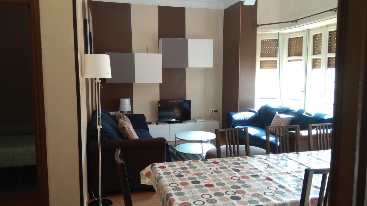 Apartamentos Turia Valencia Exterior photo